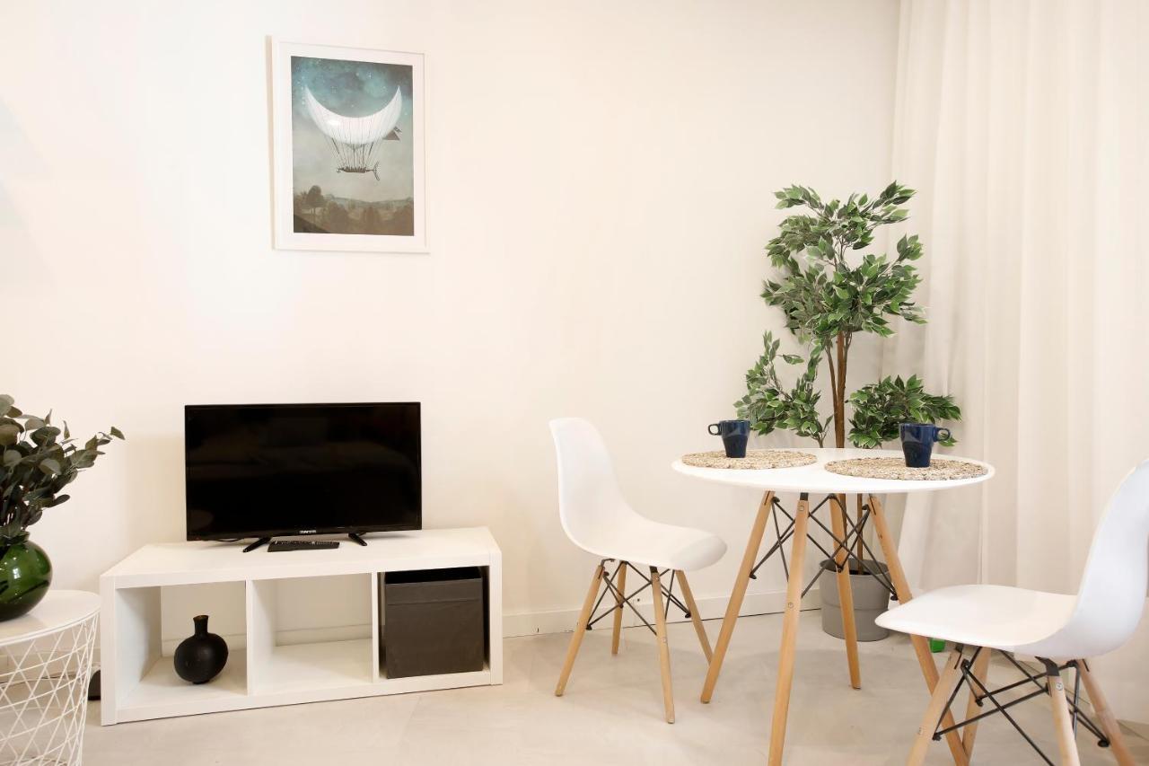 Cozy Studio Perfect For Couples, Cracow Old Town Cracóvia Exterior foto